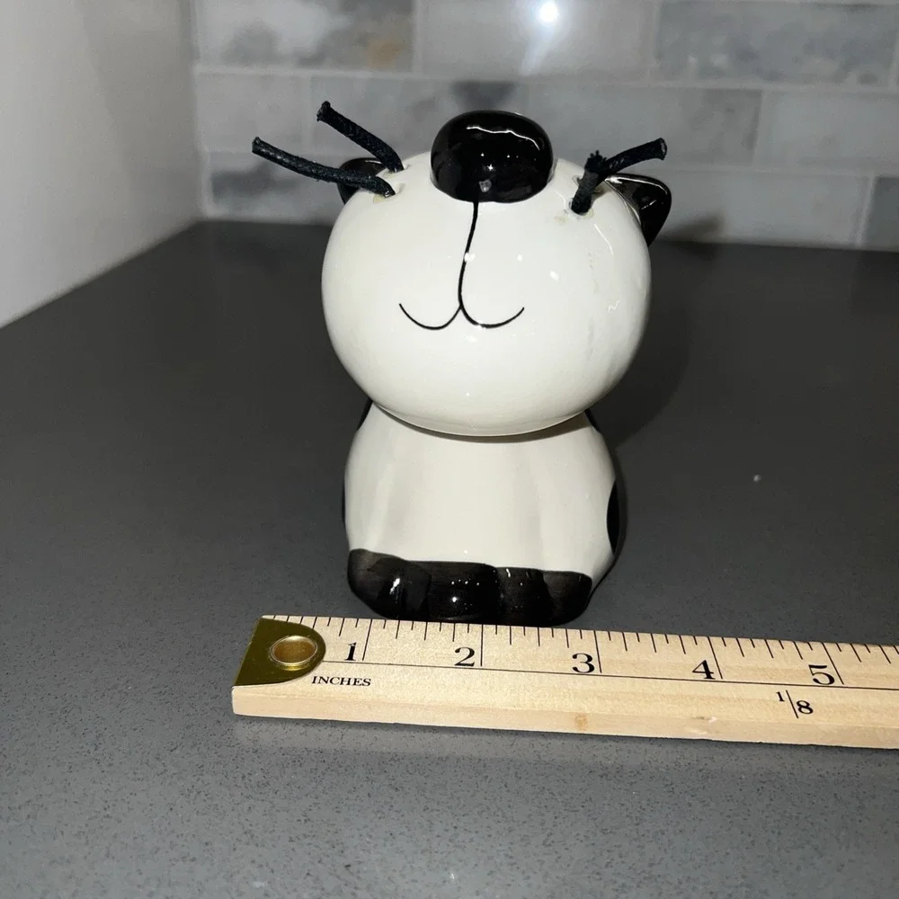 Cute Ceramic Cat/dog Figurine 4.5